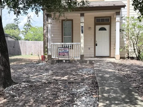 2211 Walnut Fair Ln, Spring, TX 77373