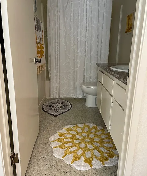 153 N Oak Knoll Ave #107 — Photo 6