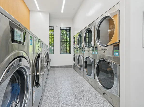 939 Woodycrest Avenue image 12 of 17