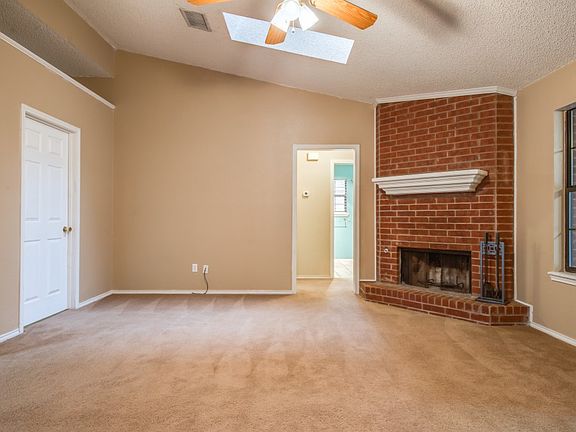 4th image of 9807 Lynnhaven Ave