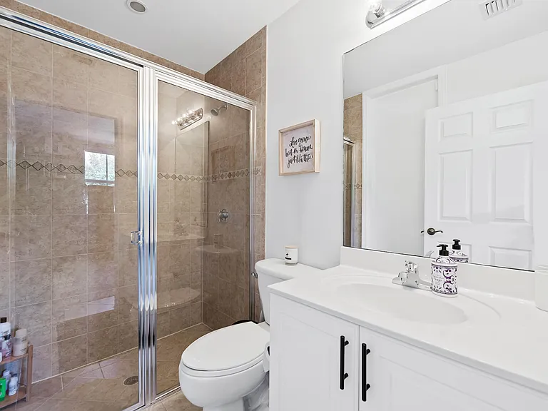 2760 SW 156th Pl — Photo 33