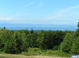 41 Ocean View Dr, Port Angeles, WA 98362