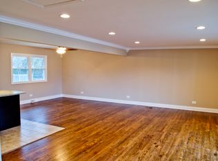 1250 Jamie Ln, Homewood, IL 60430