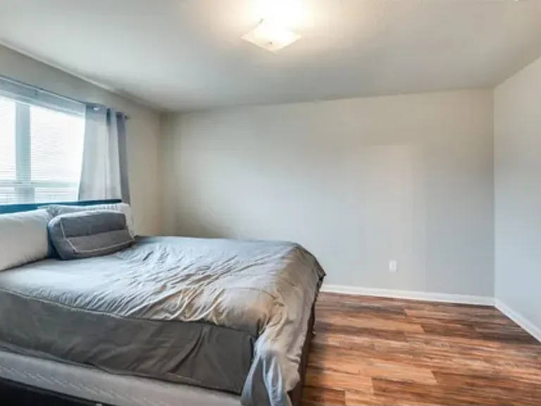 701 Lazy Crest Dr — Photo 12