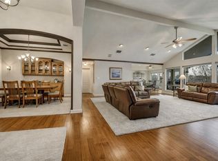 20711 Henry Ave, Lago Vista, TX 78645