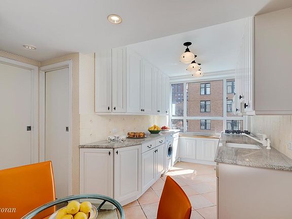 4th image of 1274 Madison Ave #7B
