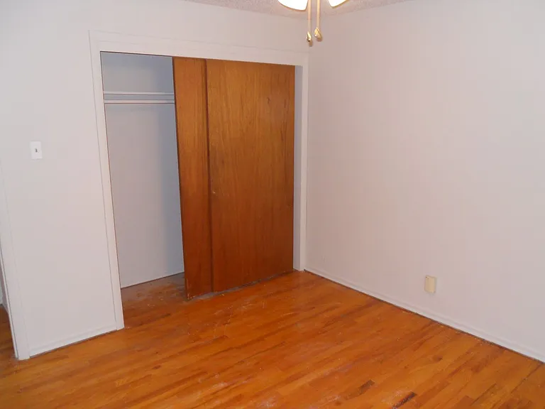 3808 Elmwood Cir — Photo 10