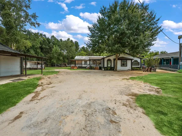 669 County Road 3408, Cleveland, TX 77327