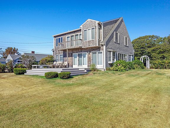 2nd image of 129 Fortunes Rocks Road