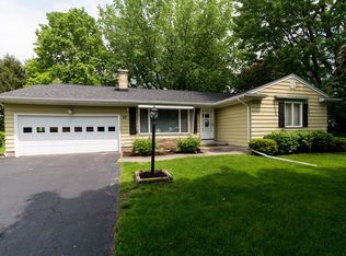 22 Virgil Dr, Rochester, NY 14609