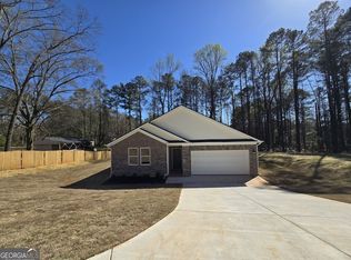 229 Swan Lake Rd, Stockbridge, GA 30281