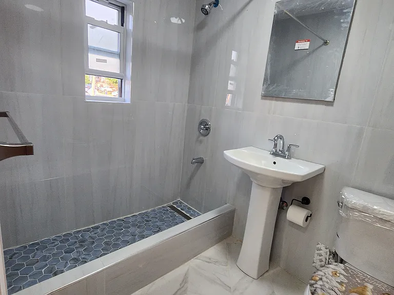 2000 Bogart Ave #2 — Photo 9