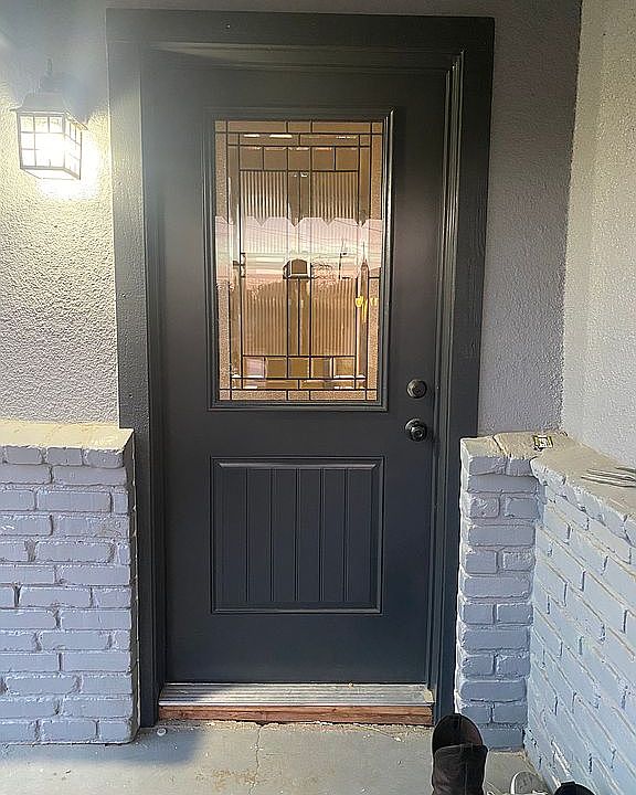 2nd image of 2582 S Walnut Ave