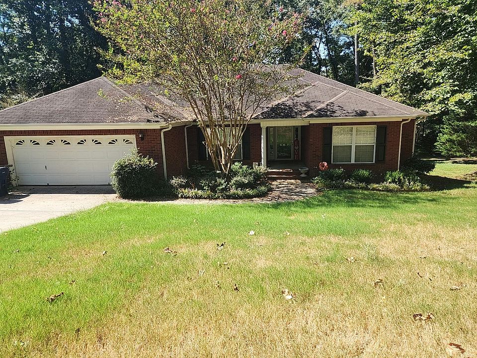 1st image of 687 Crestview Dr