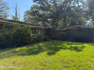 220 Shady Cir, Jackson, MS 39204