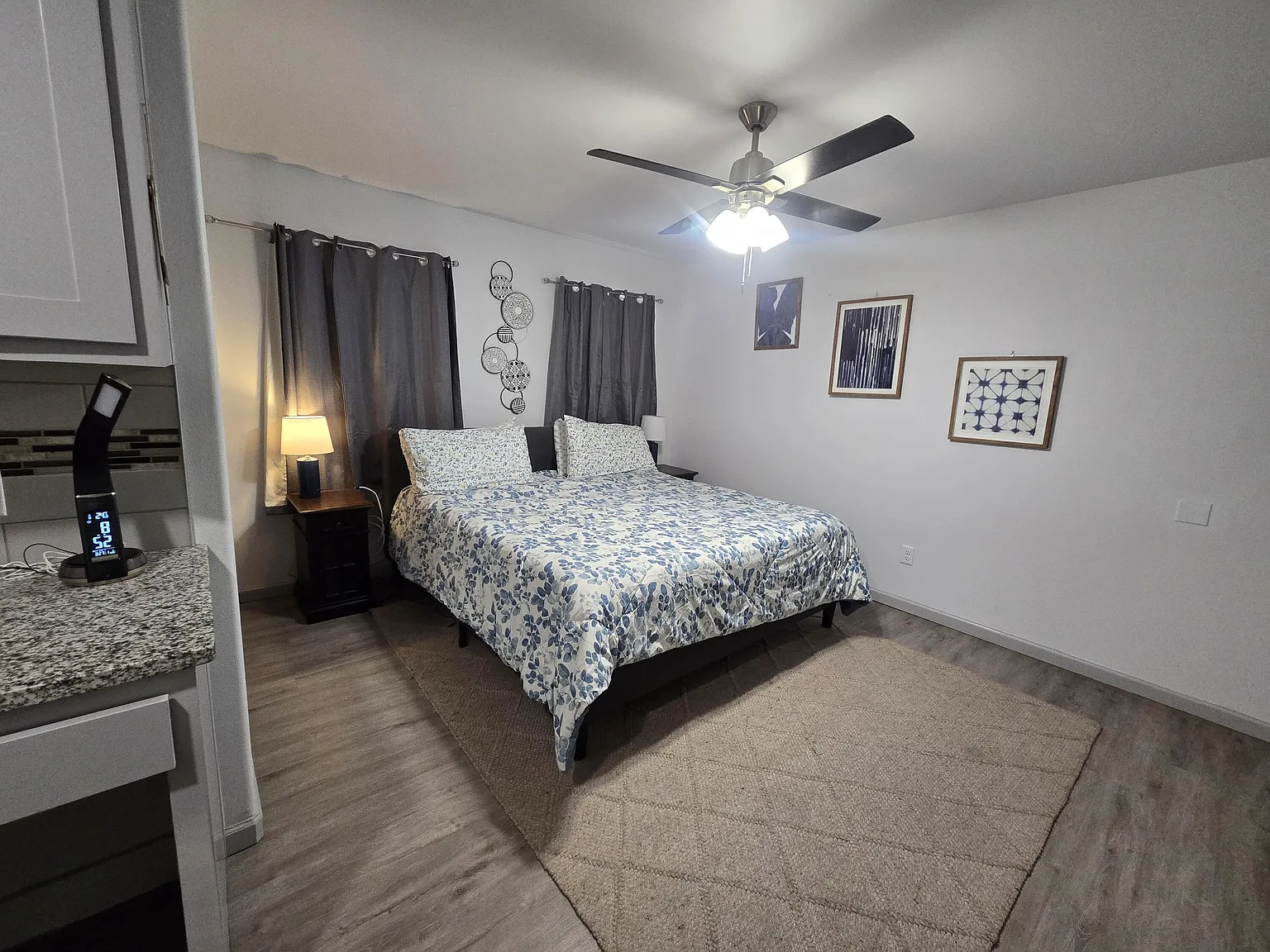 1 bed, 1.0 bath, 500 sqft, $575 — Photo 2