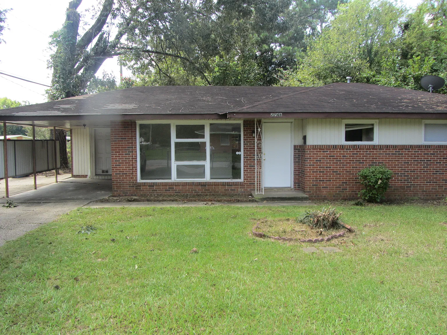 3 bed, 1012 sqft, $1,000 — Photo 2