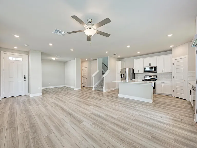 7203 Travertine Spring Dr — Photo 14