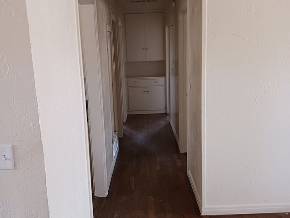 5th image of 2905 Thurman St