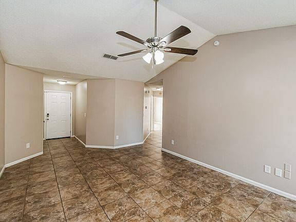 4th image of 8244 Sawmill Creek Dr