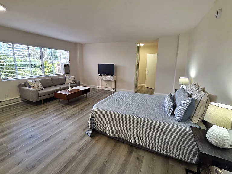203 Living room