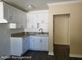 210 1/2 S Chester Ave, Compton, CA 90221