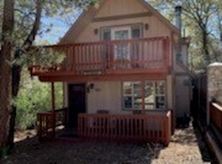 865 Victoria Ln, Sugarloaf, CA 92386