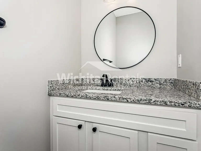 1340 - 1342 S. 143rd St. East — Photo 4