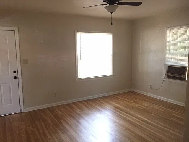**Reserve For Summer 2027** House Near 6th & Ivy — Photo 3