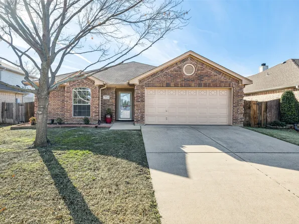 772 Bur Oak Dr, Burleson, TX 76028