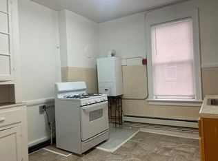 610-614 21st St #D1, Union City, NJ 07087