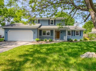 W164N10437 Timberline Ct, Germantown, WI 53022