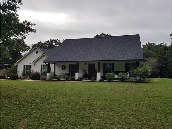 3rd image of 300 County Road 2258