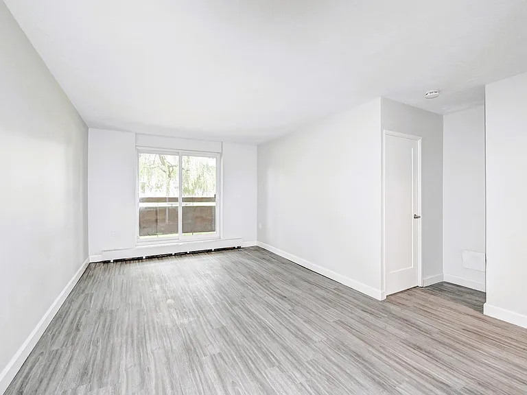 26 Willow Rd — Photo 9