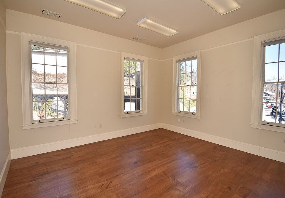 2nd image of 170 E Main St Ste 214