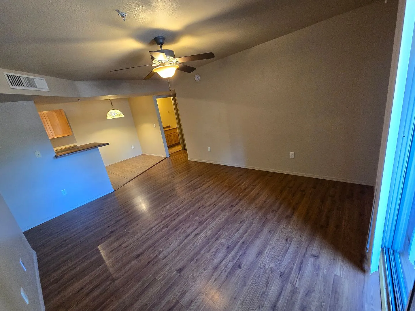 2bd/2ba West-Flagstaff Condo -End-Unit - Near Nau/Ccc! On Nau Bus Route! Students & Pets Ok!! Ava... — Photo 4