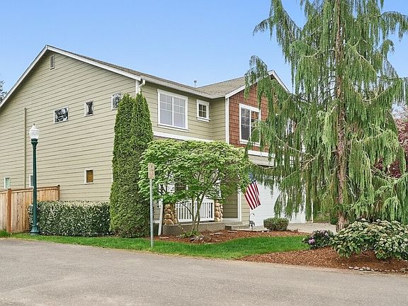 2nd image of 16637 SE 261st Street