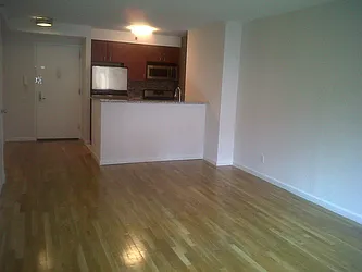 Rented by Manhattist