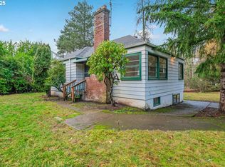 12535 SW Boones Ferry Rd, Lake Oswego, OR 97035