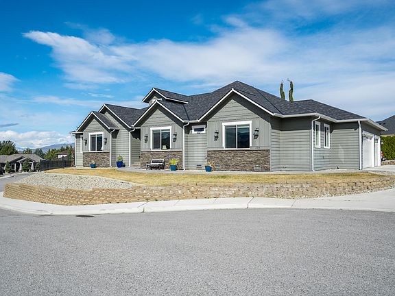 3rd image of 314 Stoneridge Dr