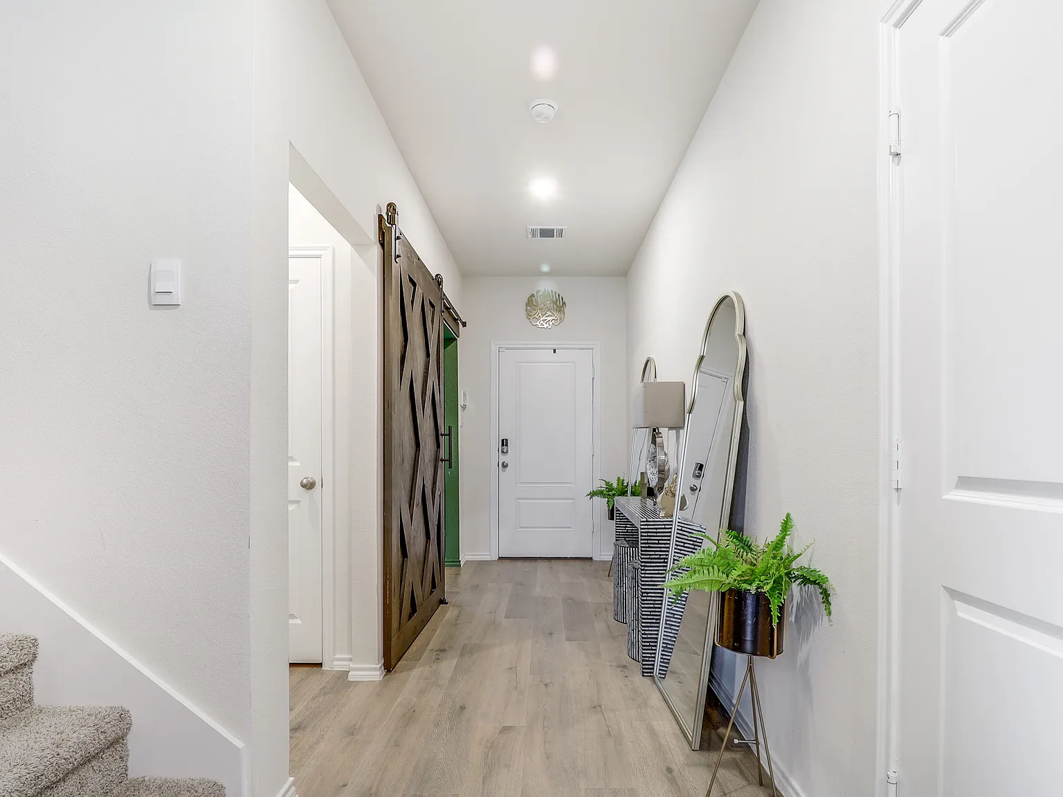 823 Coastline Way — Photo 4