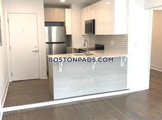19 Peterborough St #4-20, Boston, MA 02215