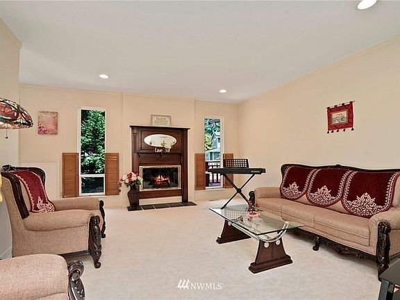 5th image of 3328 179th Ave NE