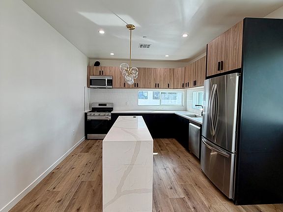 2nd image of 11522 Killion St #1