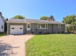 119 Wilson St W, Nya, MN 55368