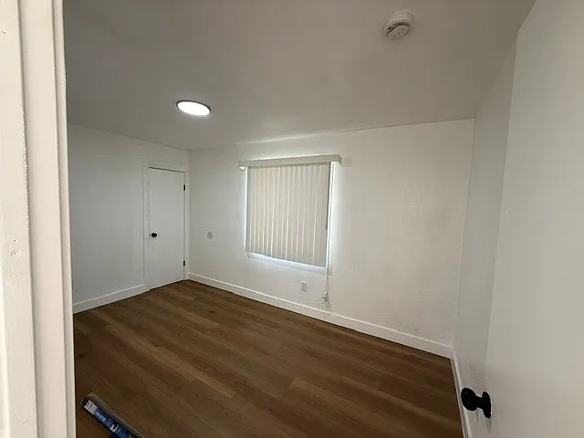 8901 Holmes Ave. - 8901.5 — Photo 3