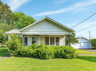 110 W Florida St, Brazoria, TX 77422