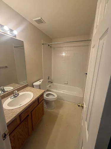 315 Ellers Grv Photo 1