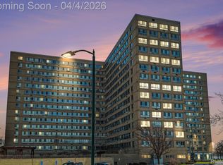 8900 E Jefferson Ave APT 729, Detroit, MI
