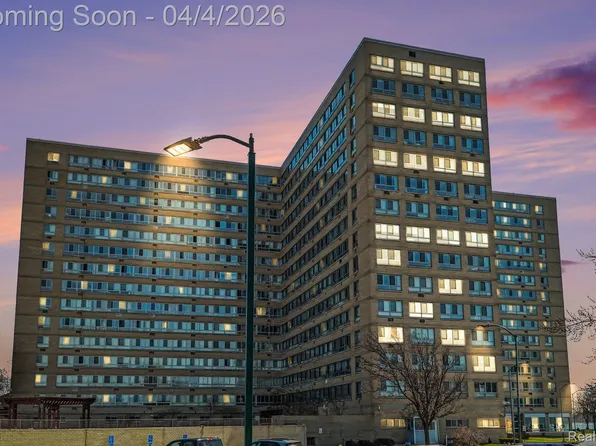 8900 E Jefferson Ave APT 729, Detroit, MI 48214
